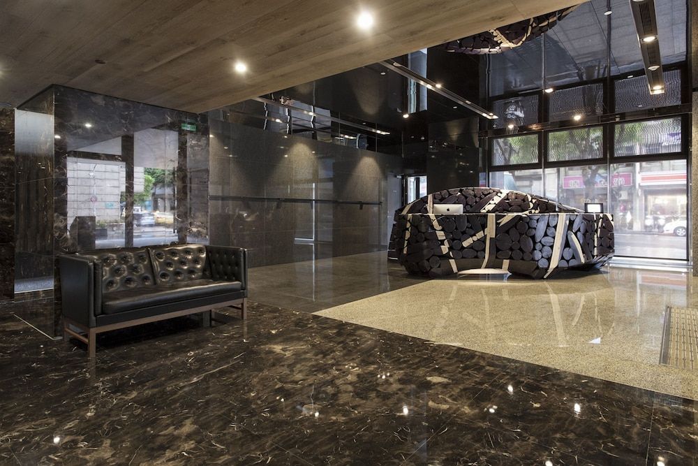 Gloria Residence 2