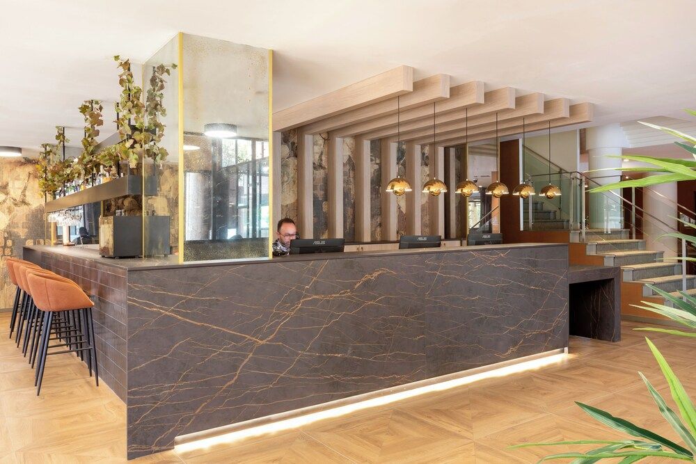 Hotel Acta Piramides 2