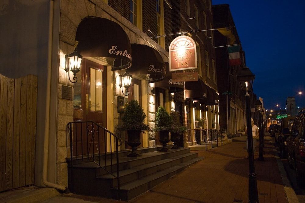 Penn's View Hotel Philadelphia 1