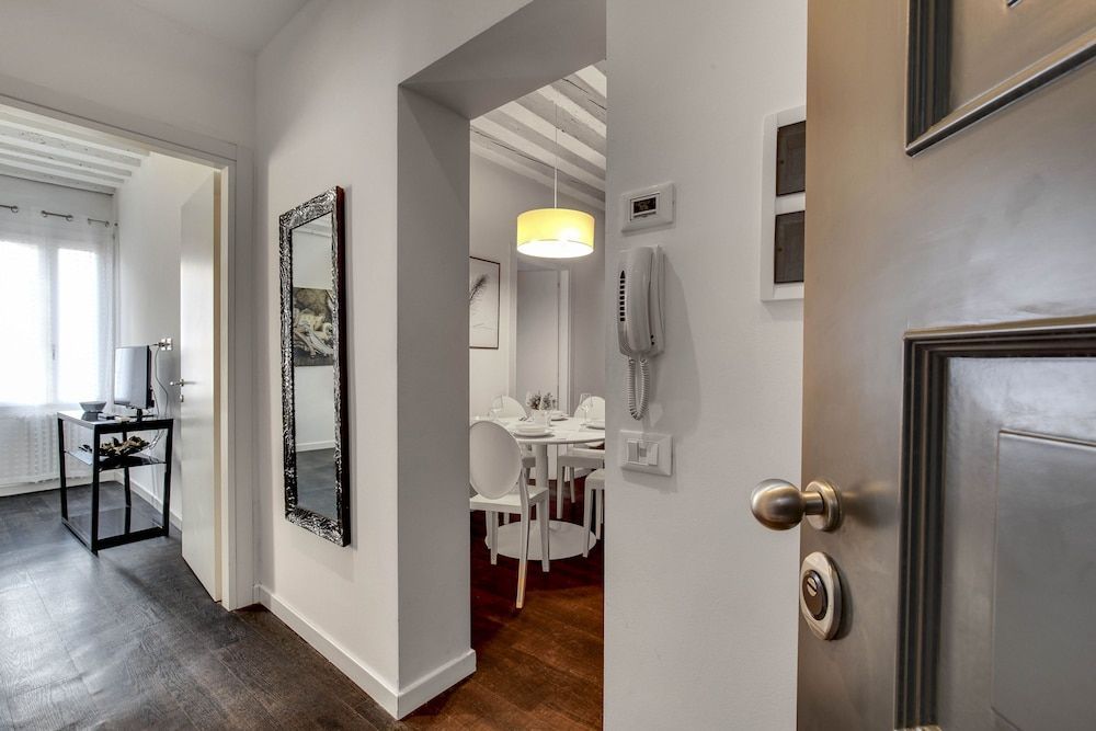 Biennale Apartment by Wonderful Italy 2