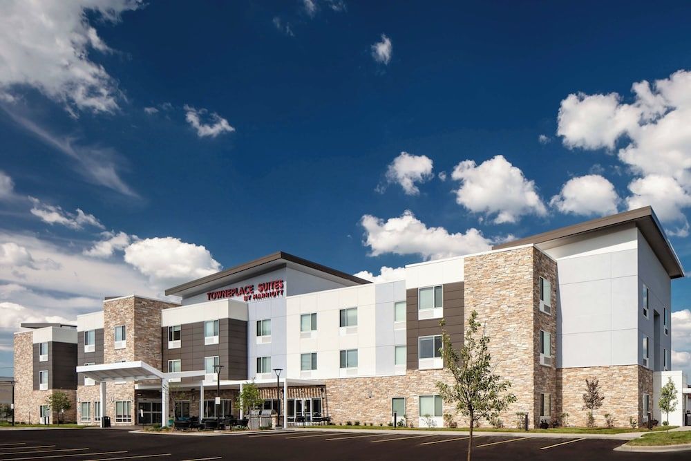 TownePlace Suites By Marriott Milwaukee West Bend 1