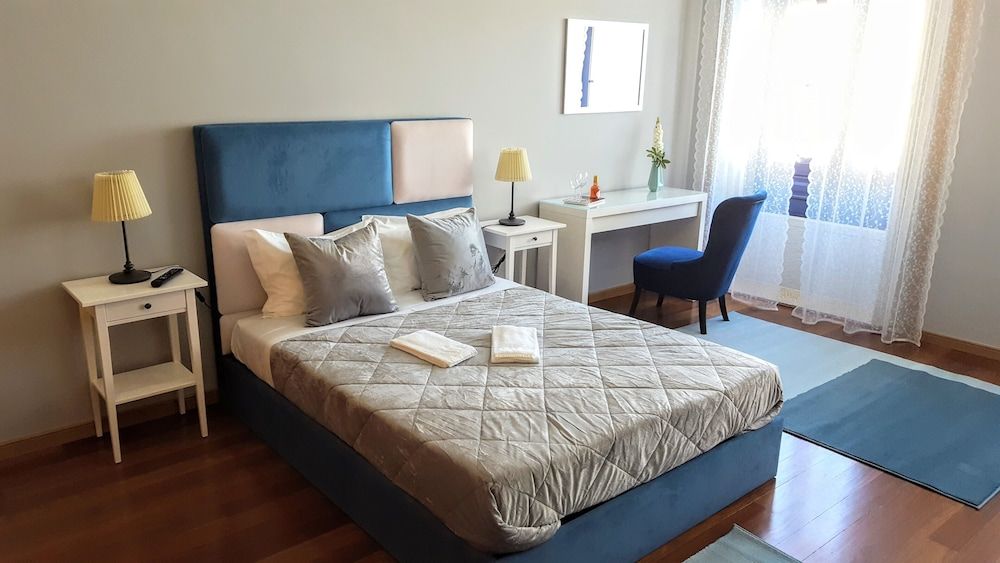 Cool Guesthouse 2