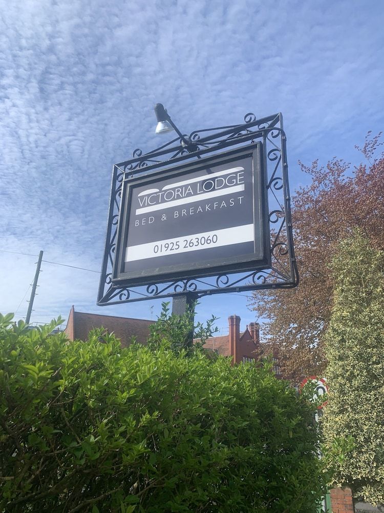 Victoria Lodge 1