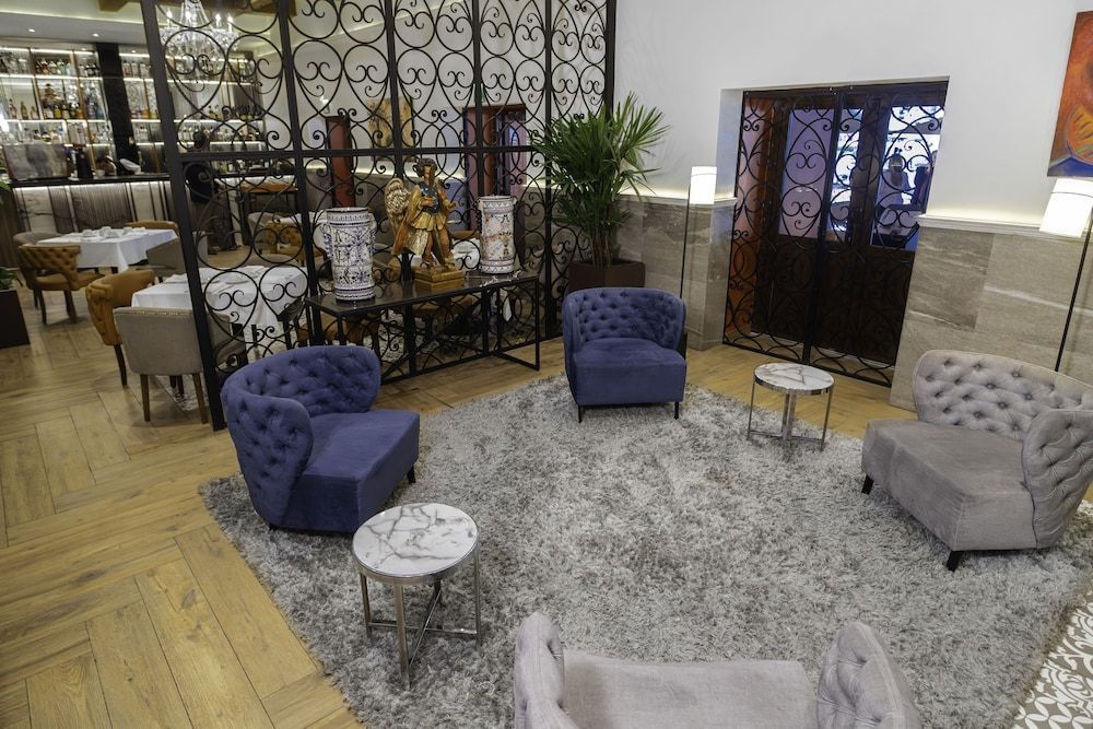 voco ROYALTY PUEBLA DOWNTOWN by IHG 1