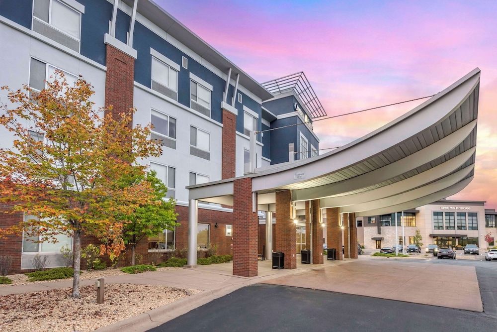 Cambria Hotel Minneapolis Maple Grove 1