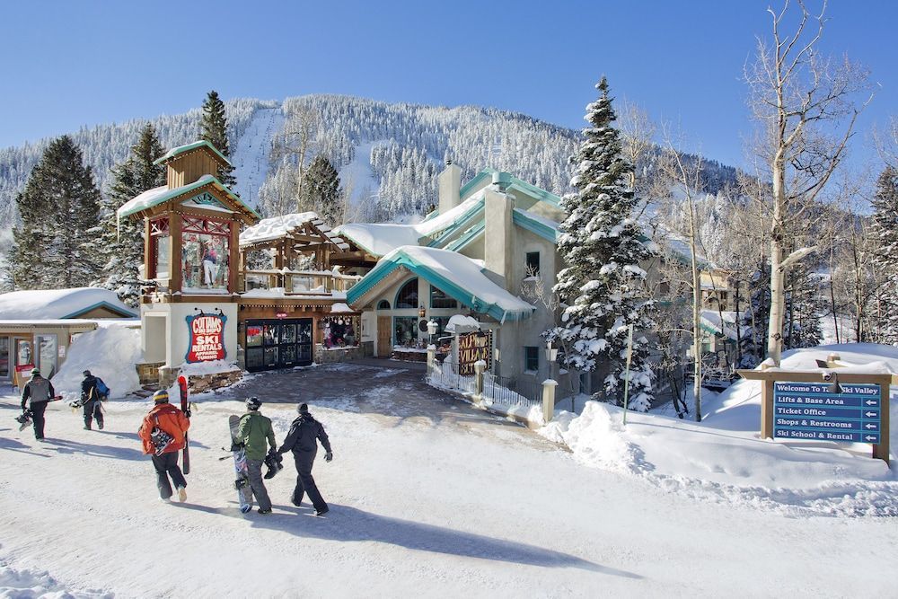 Alpine Village Suites 1