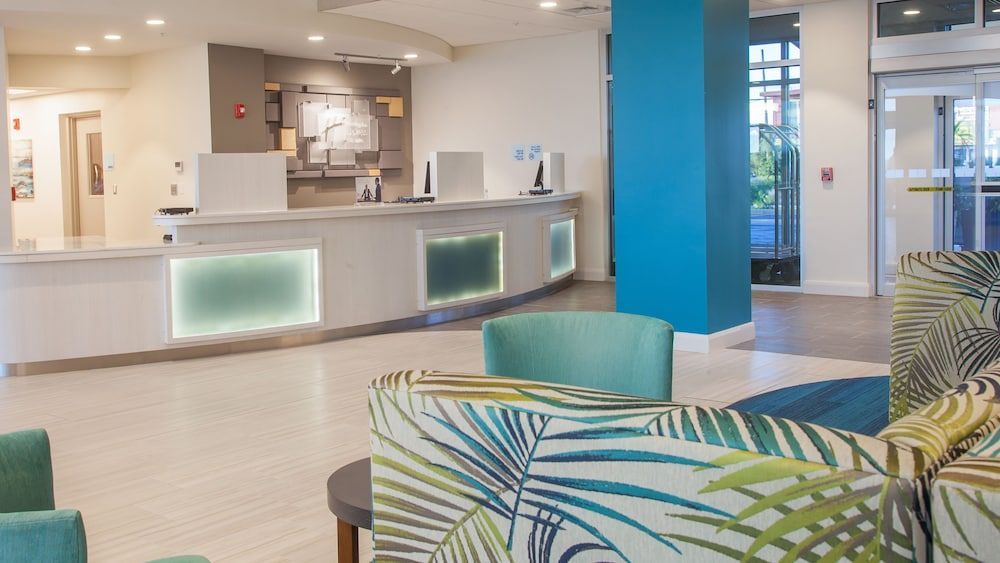 Holiday Inn Express & Suites PANAMA CITY BEACH - BEACHFRONT by IHG 2