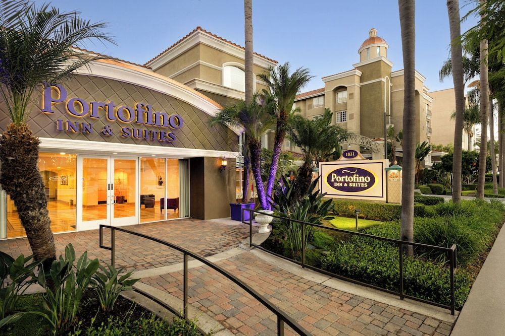 Anaheim Portofino Inn & Suites 1