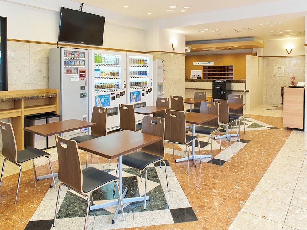Toyoko Inn Nagoya-eki Sakuradori-guchi Honkan 2