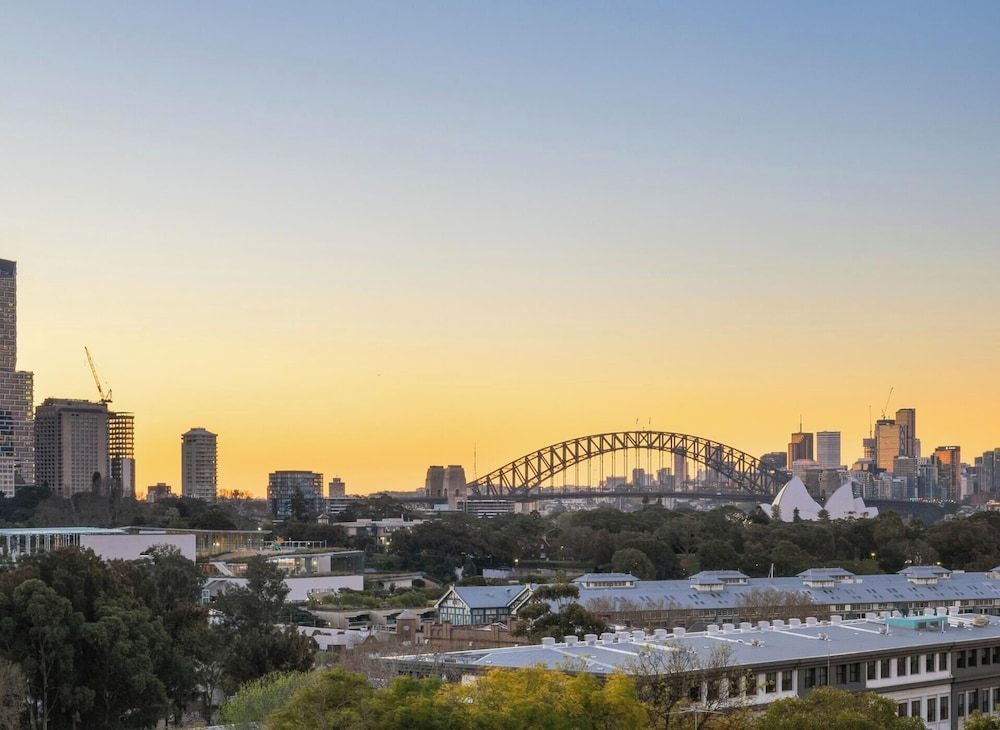 Potts Point Budget Stay - Near Kings Cross Station - Self Check-in 1