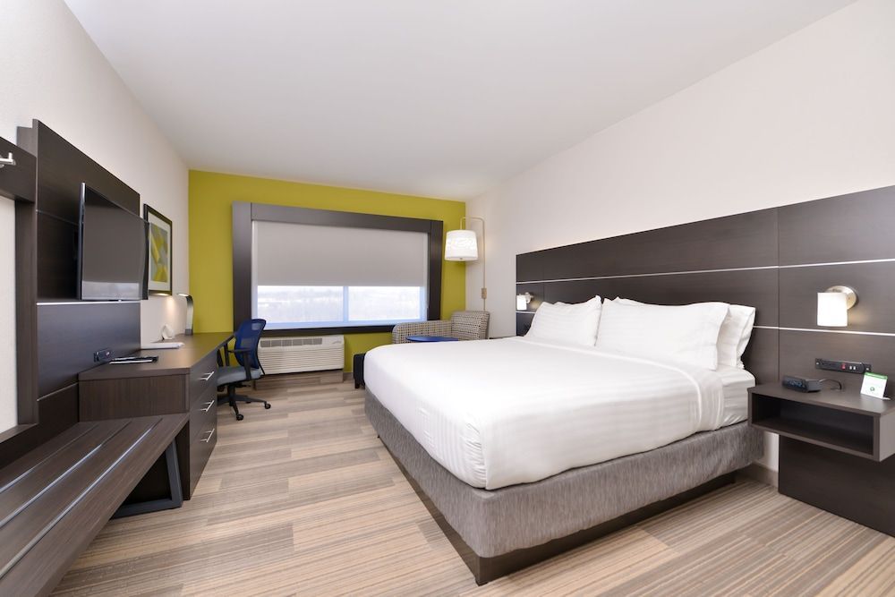 Holiday Inn Express & Suites LEE'S SUMMIT - KANSAS CITY by IHG 2