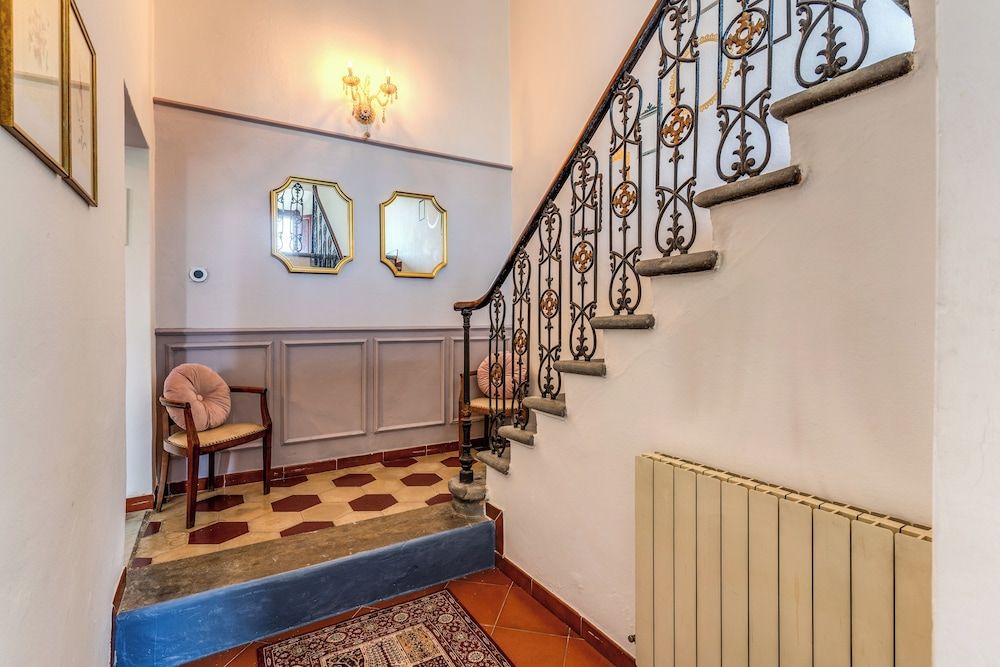 AwesHomeitaly - Villa Tower 2