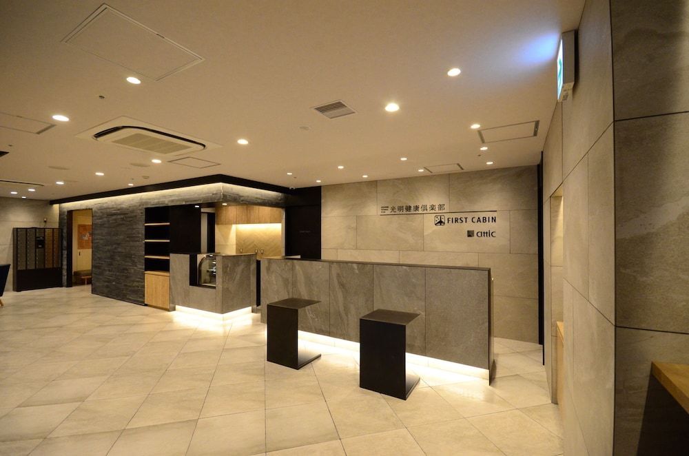 First Cabin Midosuji Namba 2