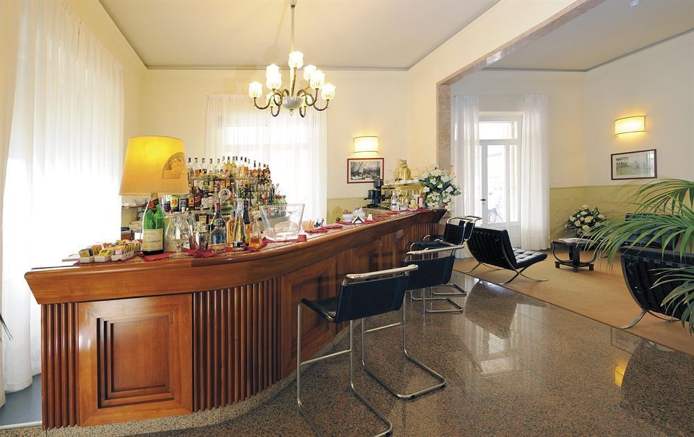 Grand Hotel & Riviera 1