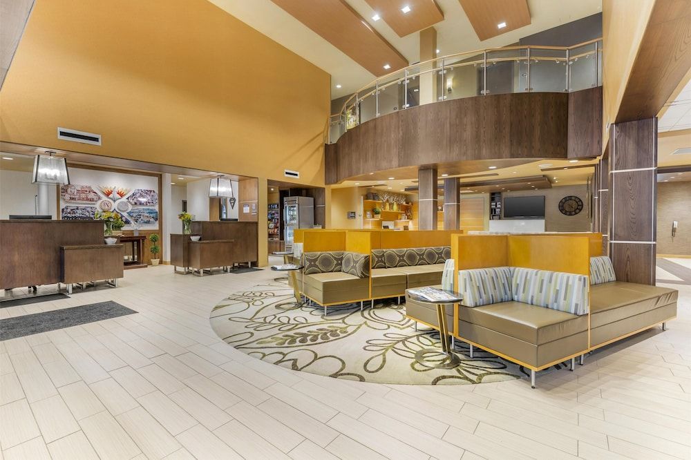 Best Western Plus Franciscan Square Inn and Suites 2