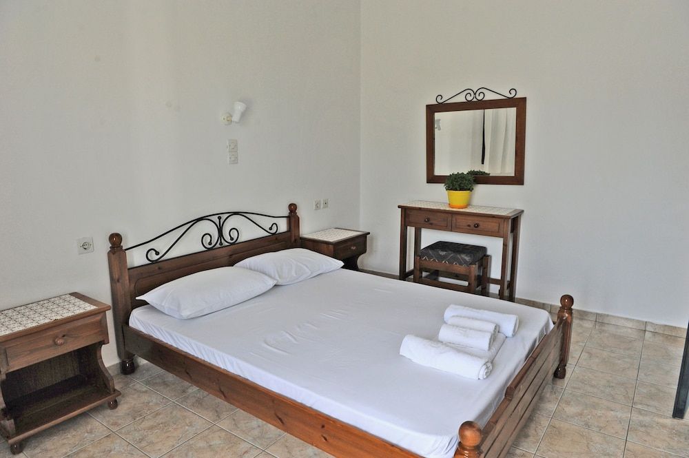 Morfeas Hotel 2