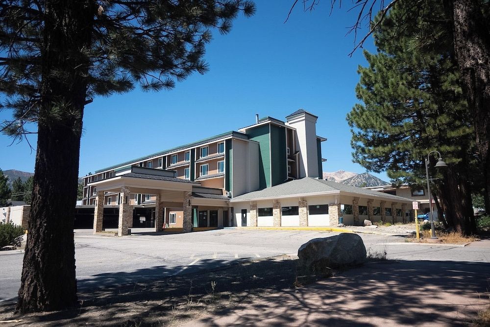 Shilo Inn Mammoth Lakes 1