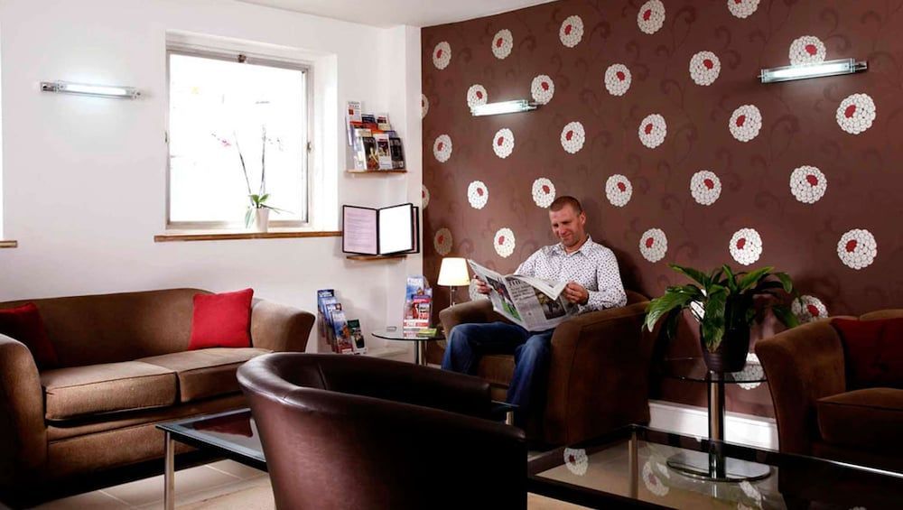 Kensington Court Hotel - Earls Court 2