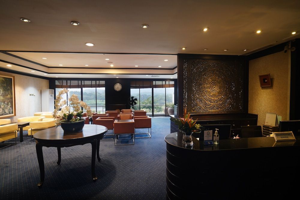 Blue Canyon Country Club 2