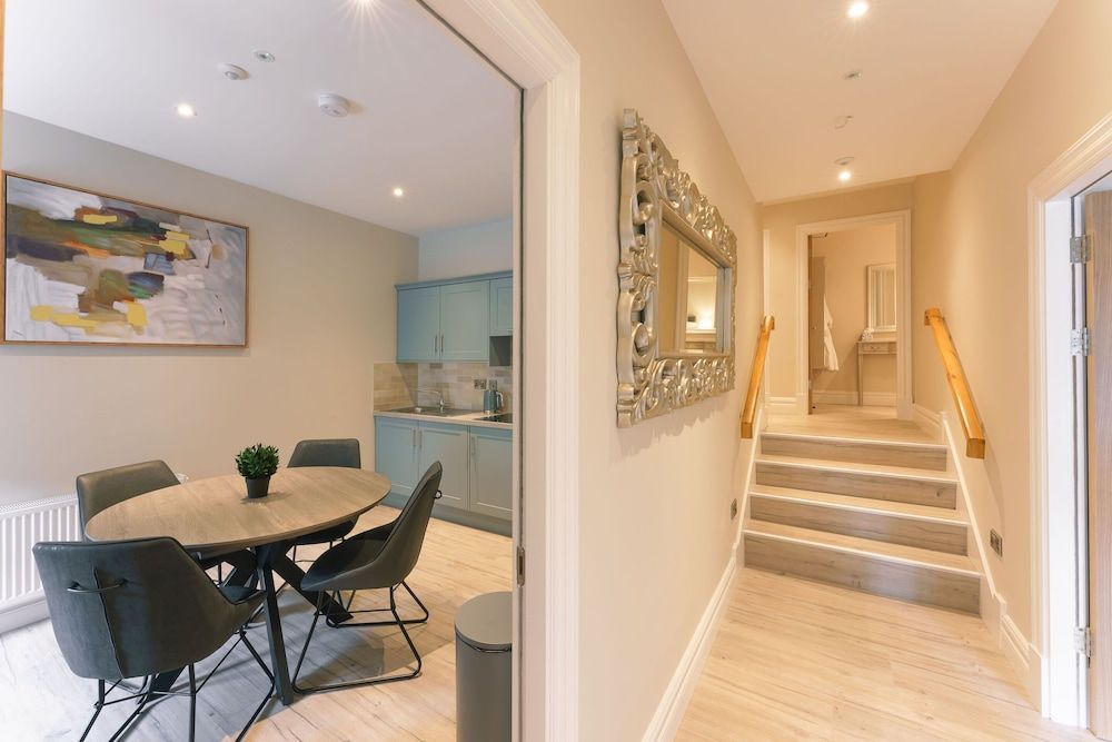 Kingston’s Townhouse 2