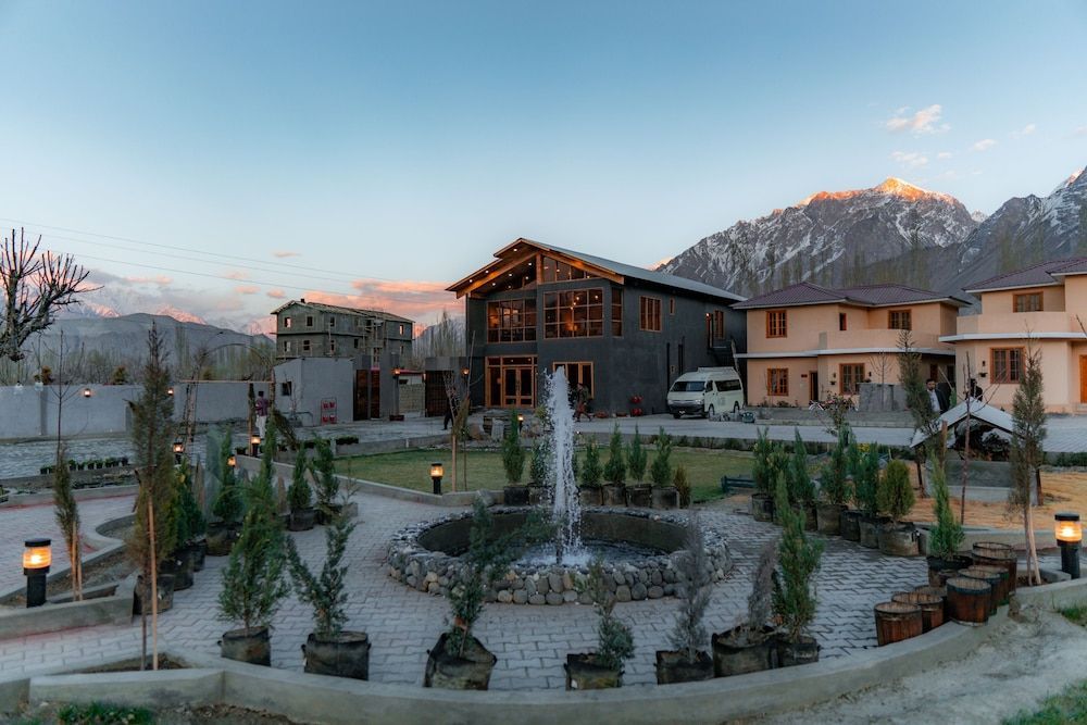 Dynasty Hotel Skardu 1