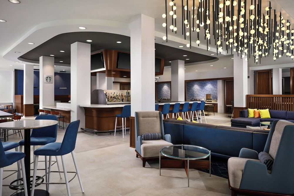 Courtyard by Marriott San Diego Mission Valley/Hotel Circle 1