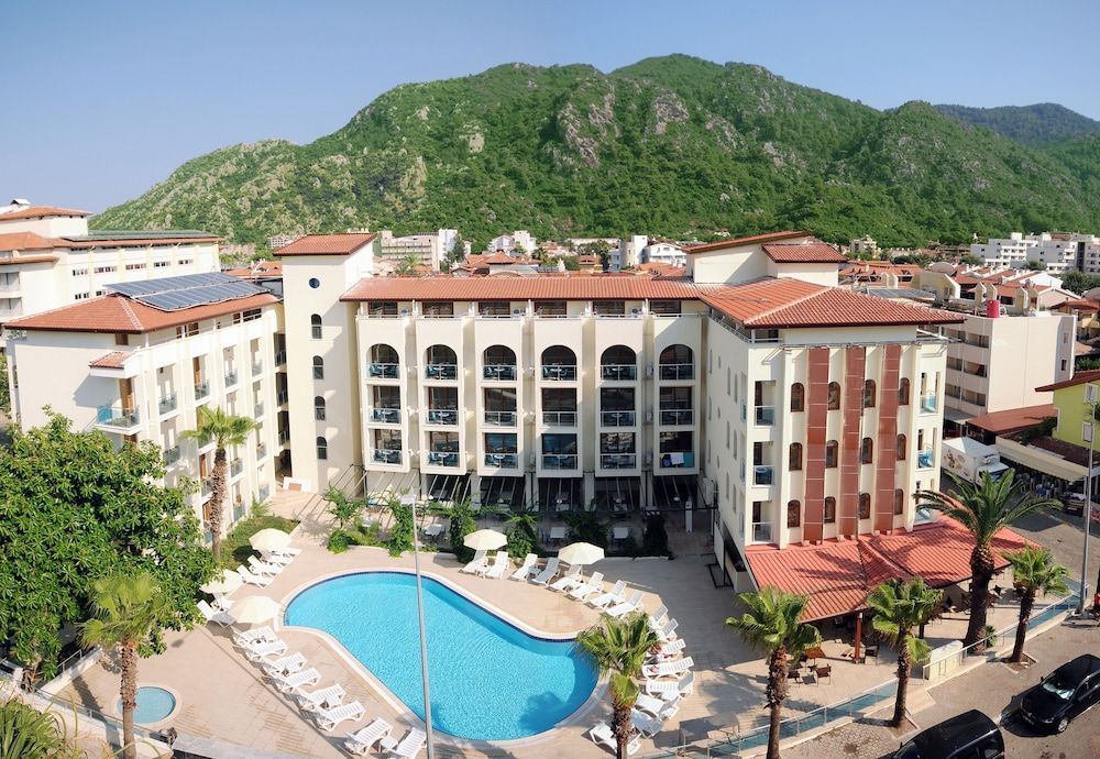 Astoria Life Hotel 1