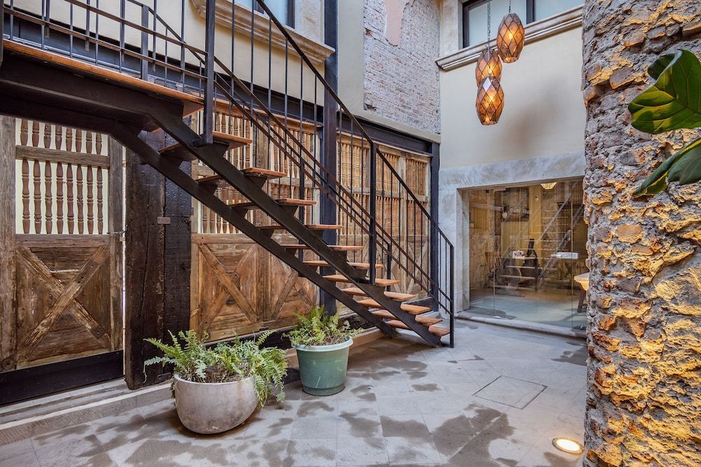 Casa Pandurata Luxury Apartments in Centro, San Miguel de Allende 1