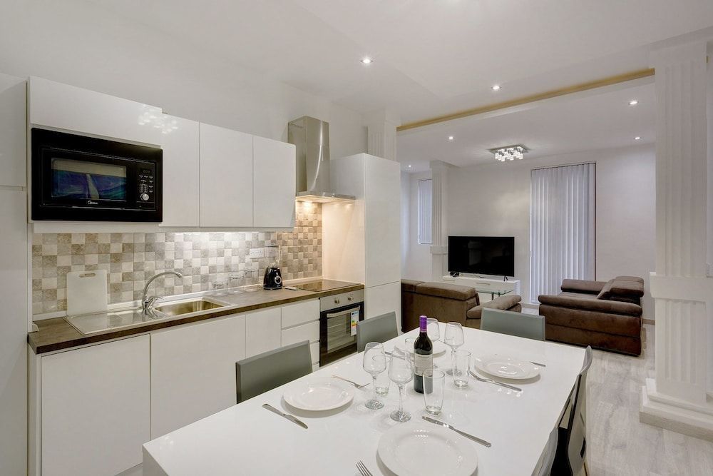 Modern Apartment in the Best Area of Sliema 1