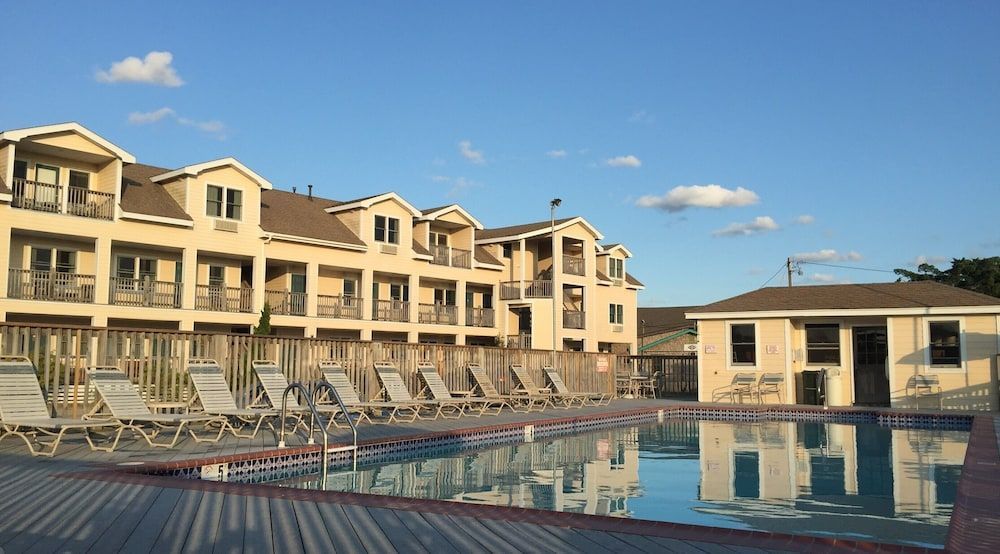 Pony Island Inn 1