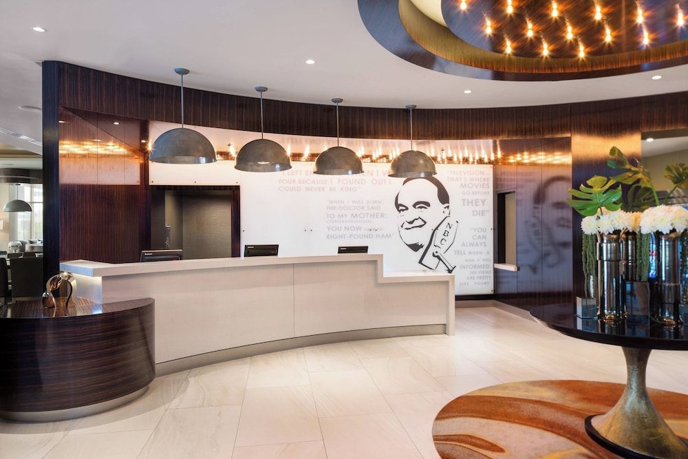 SpringHill Suites by Marriott Los Angeles Burbank/Downtown 2