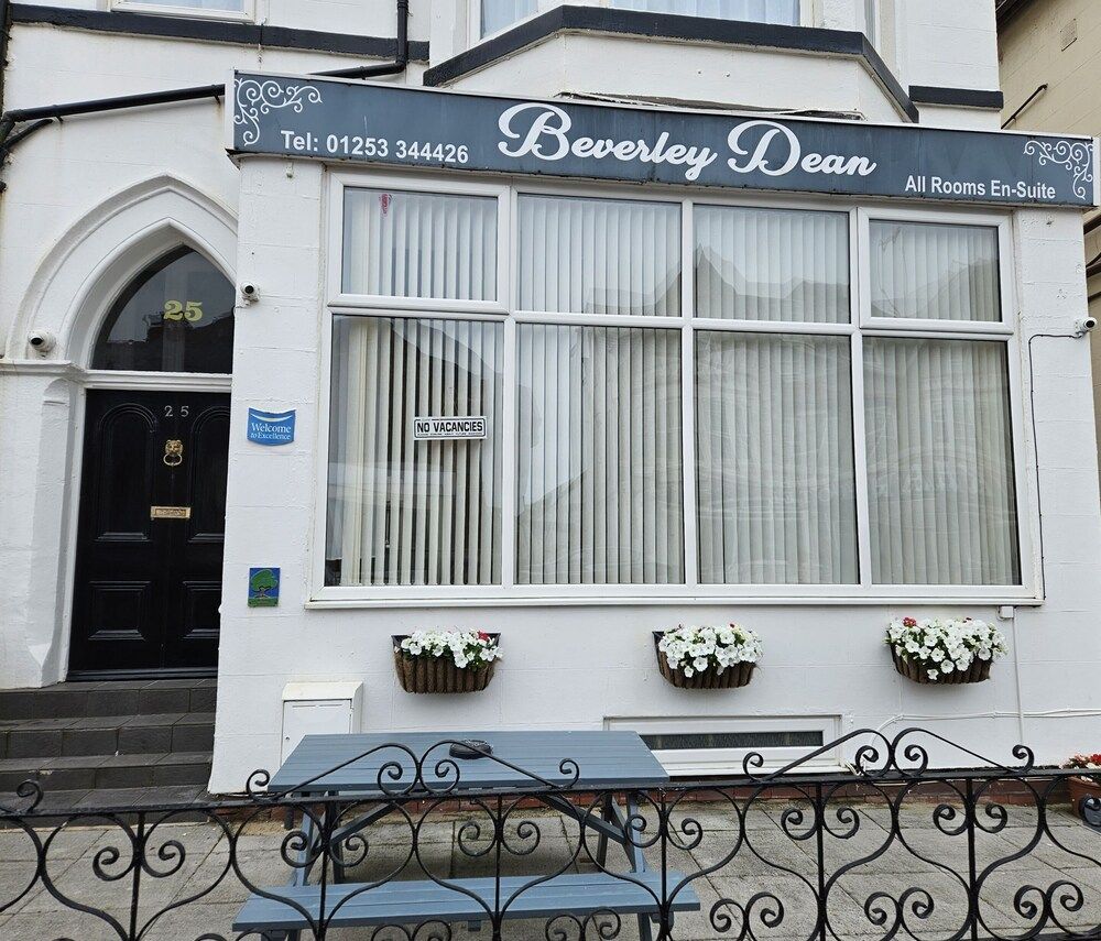 Beverley Dean 1