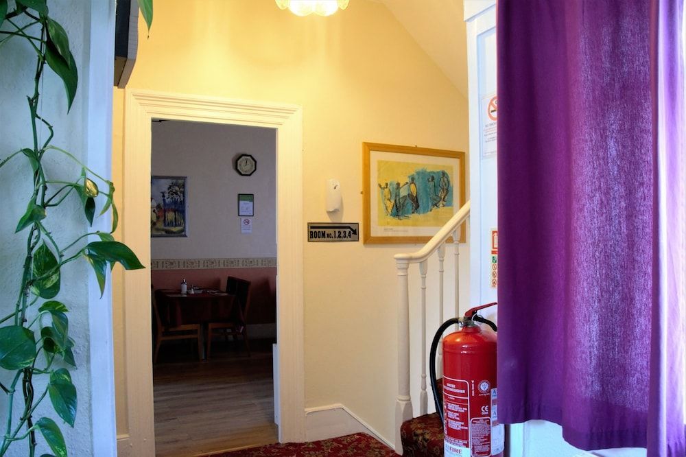 Bow Guest House 2