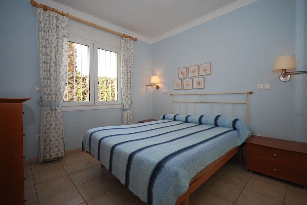 Coastal Villa with Wellness 2