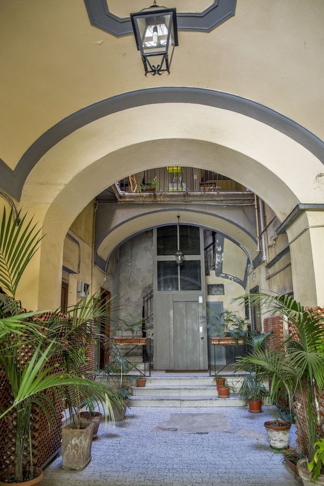 26 Urban Guest House 1