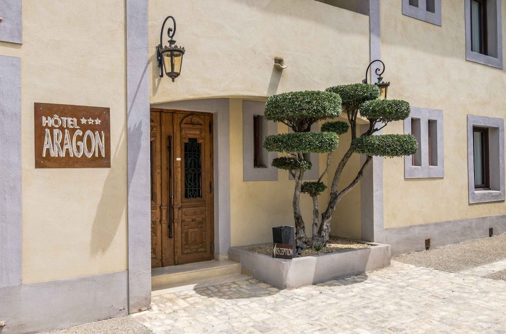 Hôtel l'Aragon à 50m de la cité de Carcassonne 1