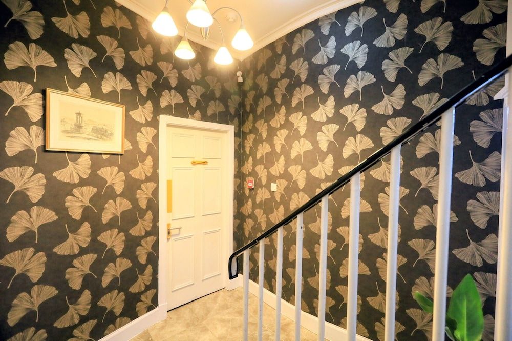 Edinburgh Holiday Guest House 2