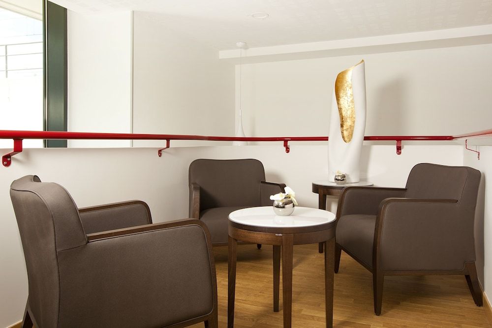 Residhome Paris Rosa Parks 2