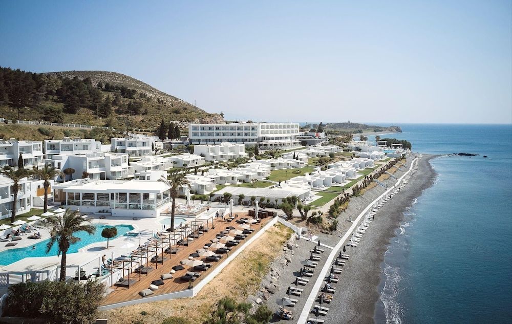 Dimitra Beach Hotel & Suites 1