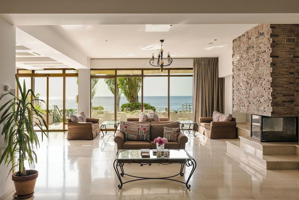 Niki Beach Hotel 2
