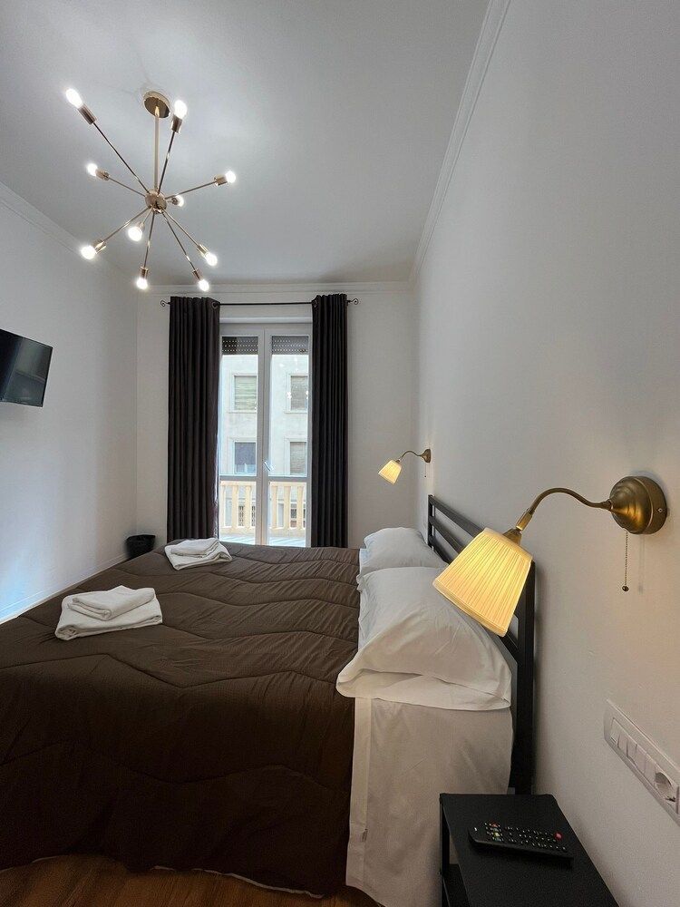 Prime Rooms Della Loggia 1