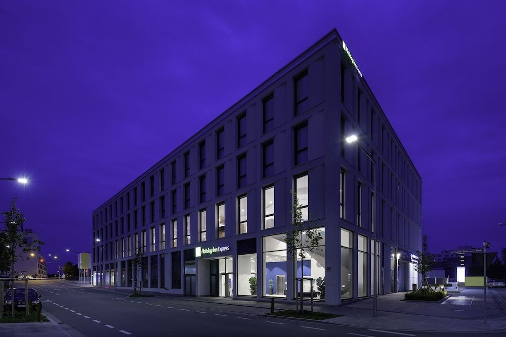 Holiday Inn Express REGENSBURG by IHG 1