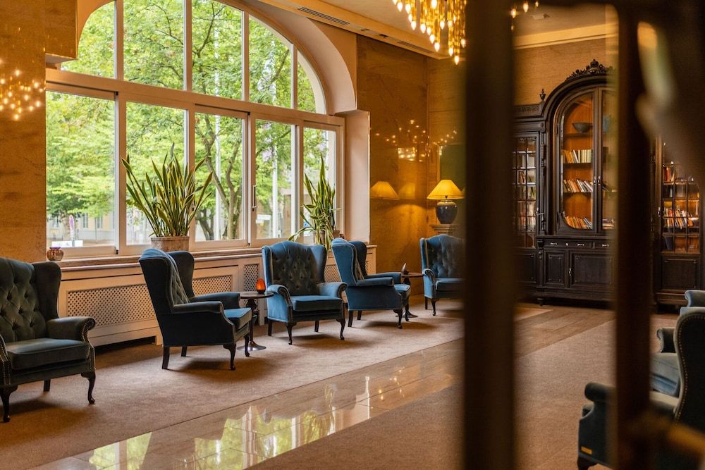 Parkhotel Kurhaus 1