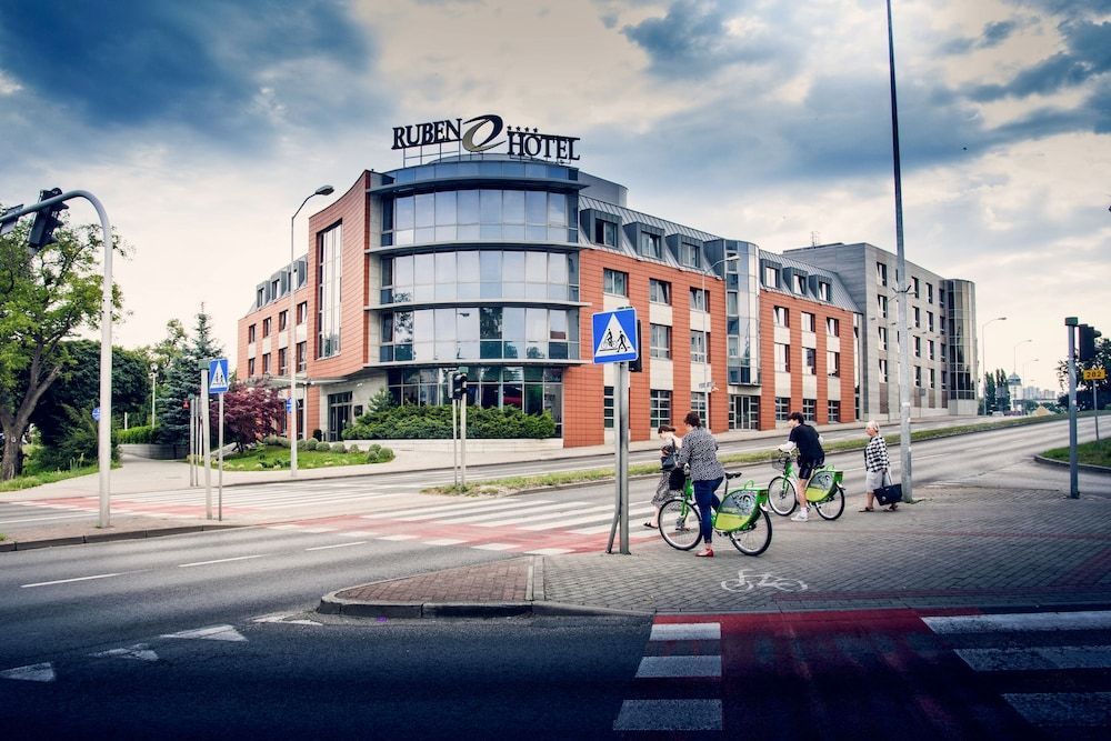 Ruben Hotel Zielona Góra 1