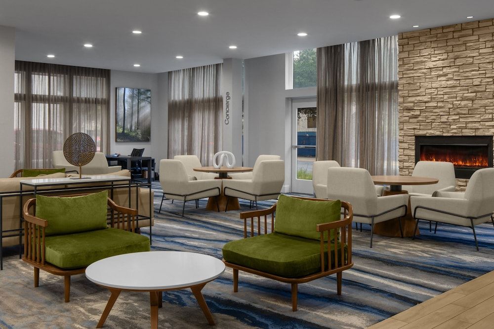 Fairfield Inn & Suites by Marriott Savannah Downtown Historic District 2