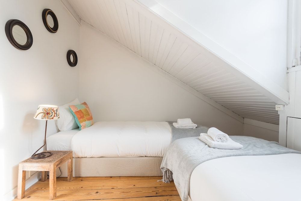 Alfama Tale 4 Bedroom Apartment wtih River View, by LU Holidays 2