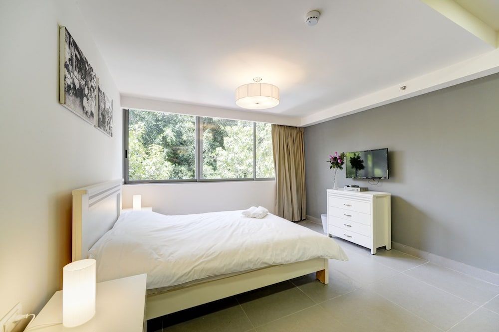Dizengoff Inn Apartments 1