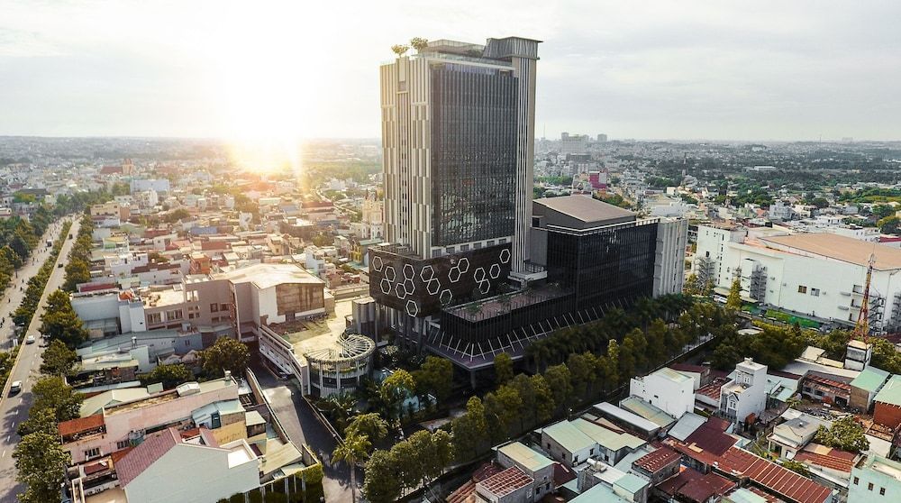 The Mira Central Park Hotel 1
