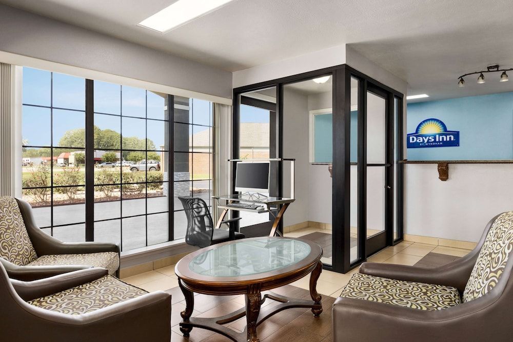 Days Inn by Wyndham Fulton 1