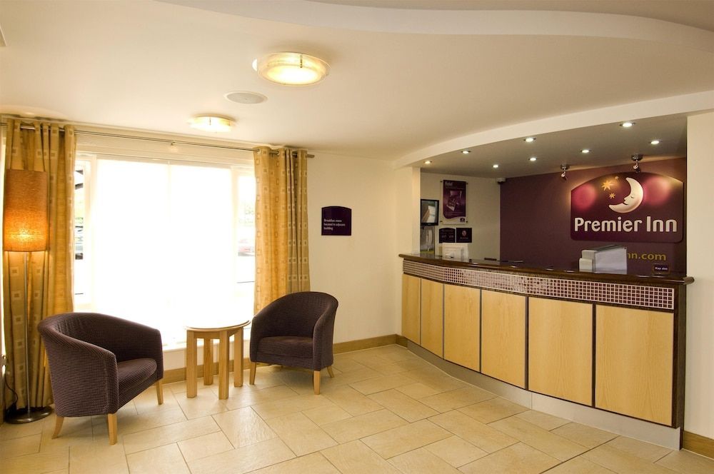 Premier Inn Coventry East - M6 J2 2